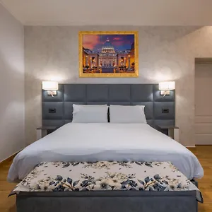 ap-royal-suite-guesthouse.it-romehotels.com/